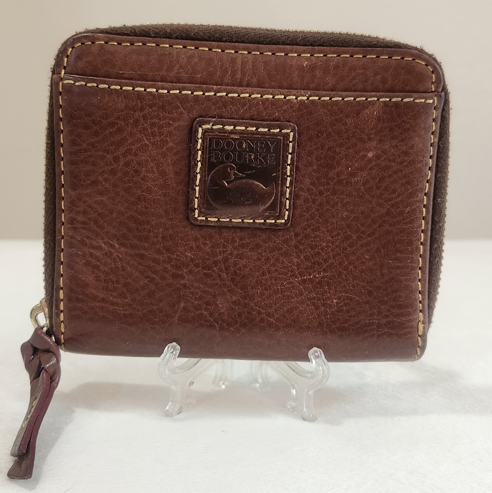 Dooney & Bourke Rich Brown Leather Wallet